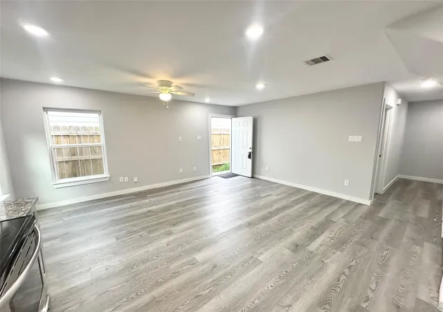 Photo 4 of Multi family home for sale at 8215 Crestview Dr, Houston, TX 77028 | MLS# 34471814 | Listing updated on 2026-08-27