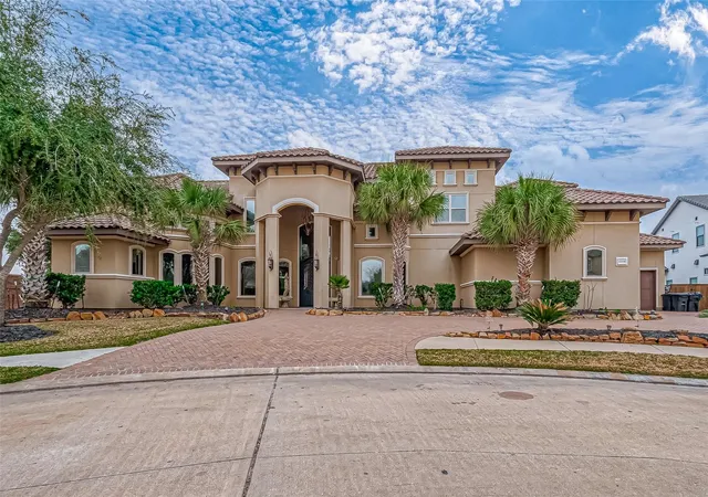 Photo 1 of Mansion for sale at 11510 Via Fontana Ct, Richmond, TX 77406 | MLS# 36654038 | Listing updated on 2026-09-17
