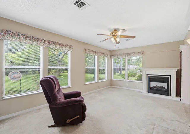Homes for sale in Conroe, TX | 107 Montrose Cir, Conroe, TX 77301 | MLS# 58964219