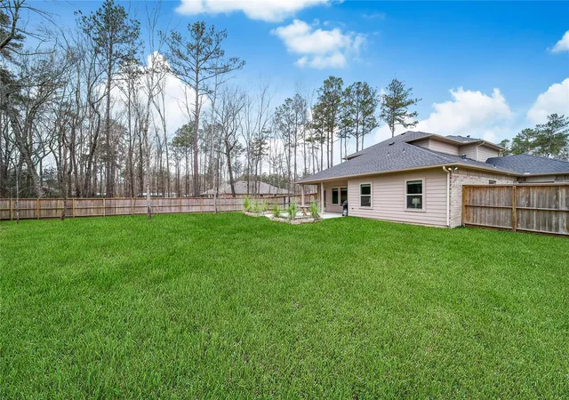 33rd image of 2818 Roman Forest Blvd, New Caney, TX 77357 | MLS# 36589068