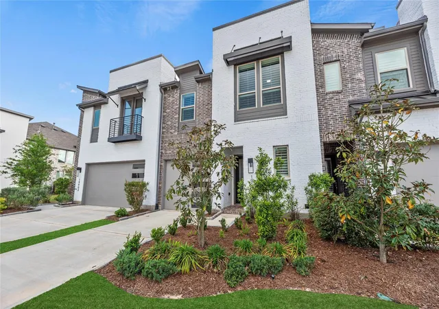 2nd image of 19907 Curved Steel Dr, Cypress, TX 77433 | MLS# 58384106