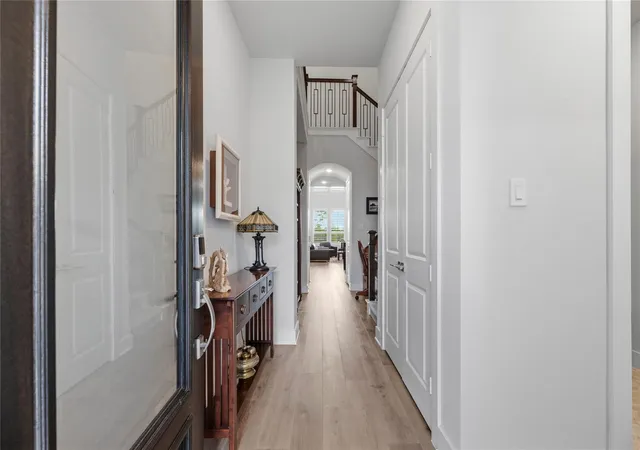 3rd image of 19907 Curved Steel Dr, Cypress, TX 77433 | MLS# 58384106