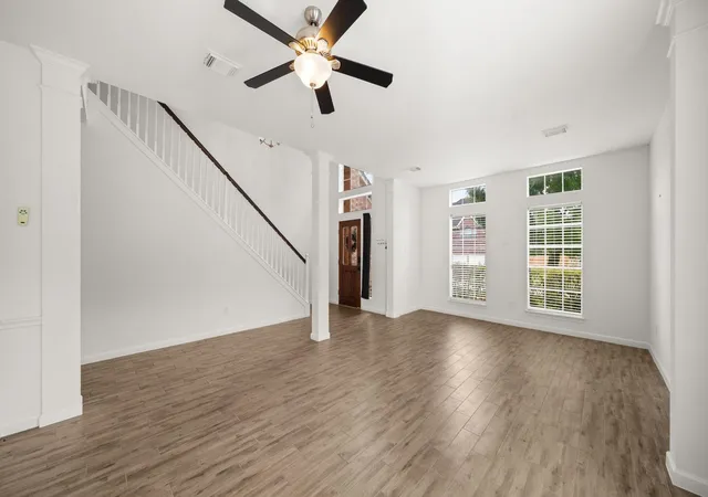 Photo 3 of Single family home for sale at 8107 Trophy Pl Dr, Humble, TX 77346 | MLS# 18604525 | Listing updated on 2026-08-02