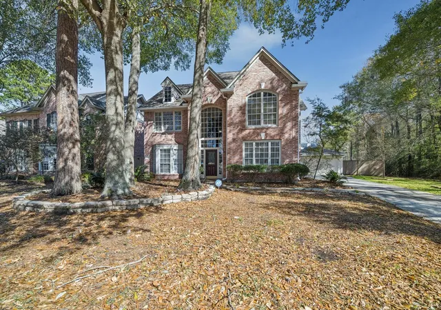 Photo 1 of Single family home for sale at 2818 Maple Bnd Dr, Kingwood, TX 77345 | MLS# 17692715 | Listing updated on 2026-08-28