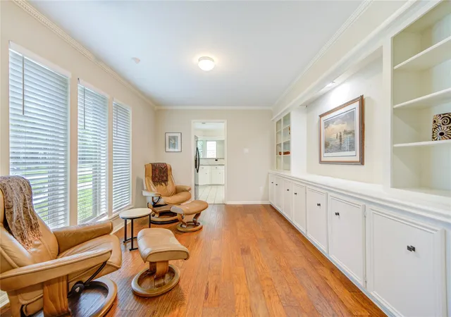 5th image of 17 Marsh Millet Ct, The Woodlands, TX 77380 | MLS# 50927968