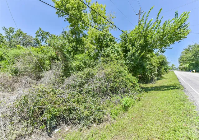 Photo 3 of Land for sale at 5307 Barkaloo Rd, Baytown, TX 77521 | MLS# 20891017 | Listing updated on 2026-01-22