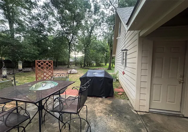 Photo 4 of Single family home for sale at 8702 Seber Dr, Tomball, TX 77375 | MLS# 58432411 | Listing updated on 2026-06-18