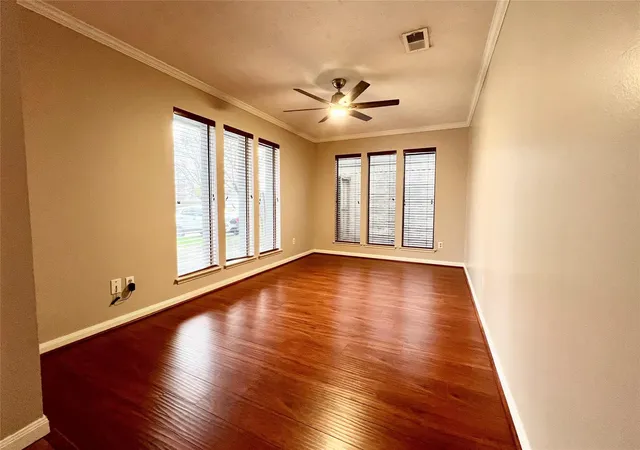 5th image of 11954 Brook Meadows Ln, Meadows Place, TX 77477 | MLS# 92158761