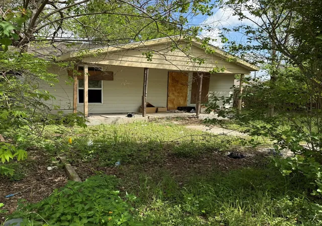 1st image of 3713 Farmer St, Houston, TX 77020 | MLS# 17812238
