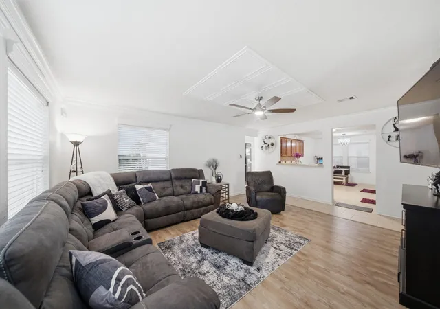 Photo 4 of Single family home for sale at 6619 Romsley Ln, Houston, TX 77049 | MLS# 53641323 | Listing updated on 2026-09-02