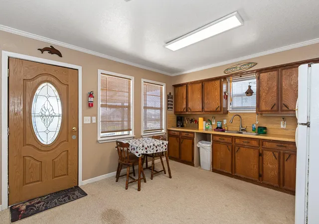 Photo 3 of Single family home for sale at 1546 Upton Ln, Brazoria, TX 77422 | MLS# 5435267 | Listing updated on 2026-08-06