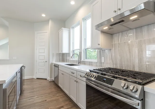 Photo 1 of Single family home for sale at 2806 Grand Fountains Dr #I, Houston, TX 77054 | MLS# 41155722 | Listing updated on 2025-10-28