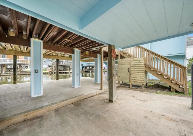 Homes for sale in Jamaica Beach, TX | 16710 Montego Wy, Jamaica Beach, TX 77554 | MLS# 76088680