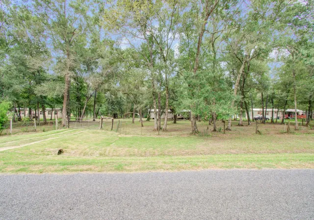 4th image of 447 County Road 410, Dayton, TX 77535 | MLS# 18537599