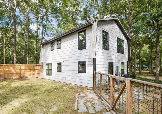 Photo 3 of Sale Pending at 10765 Champion Forest Rd, Conroe, TX 77303 | MLS# 78543652 | Listing updated on 2026-09-20