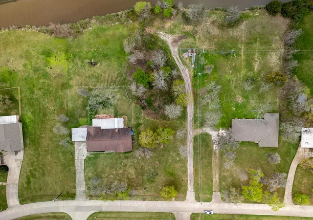 Photo 4 of Land for sale at 0 N Burnett Dr, Baytown, TX 77520 | MLS# 29332456 | Listing updated on 2026-08-18