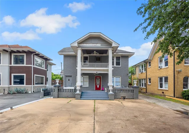 1st image of 1640 W Alabama St, Houston, TX 77006 | MLS# 53474963