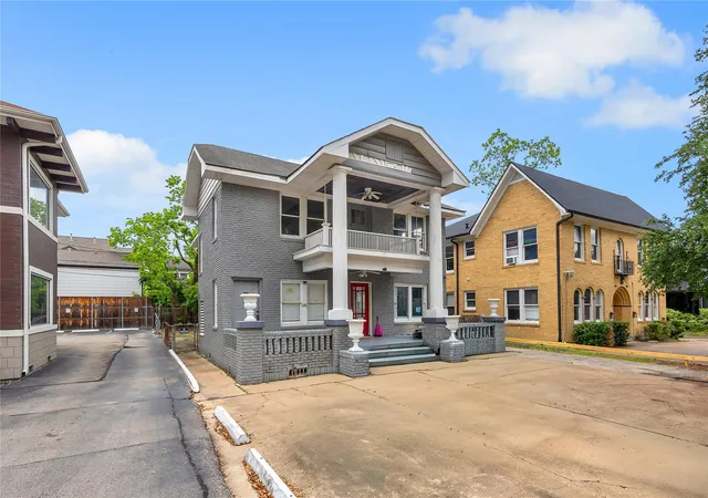 3rd image of 1640 W Alabama St, Houston, TX 77006 | MLS# 53474963