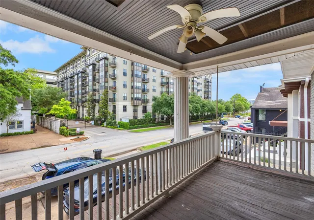 4th image of 1640 W Alabama St, Houston, TX 77006 | MLS# 53474963