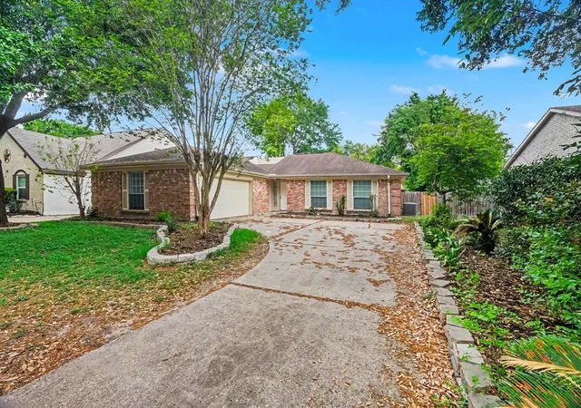 2nd image of 22206 Fincastle Dr, Katy, TX 77450 | MLS# 73895242