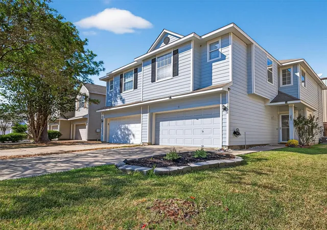 Townhouse for sale at 16626 Beckland Ln, Houston, TX 77084 | MLS# 22911563