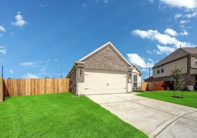 2nd image of 4303 Greeley Ln, Rosenberg, TX 77471 | MLS# 55150685