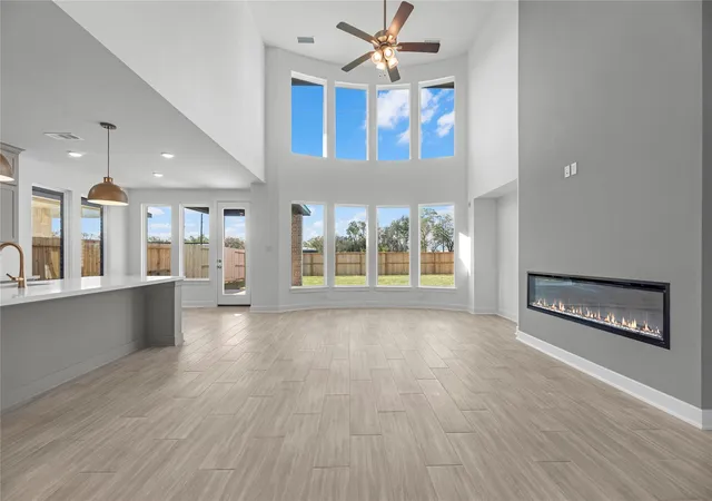 Photo 3 of Sale Pending at 1527 Watermont Dr, Missouri City, TX 77459 | MLS# 81170008 | Listing updated on 2026-09-22