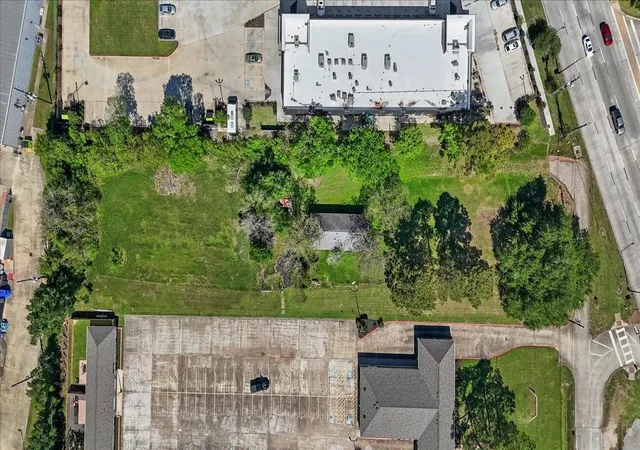 Photo 4 of Sale Pending at 2847 S Main St, Stafford, TX 77477 | MLS# 45148954 | Listing updated on 2026-09-20