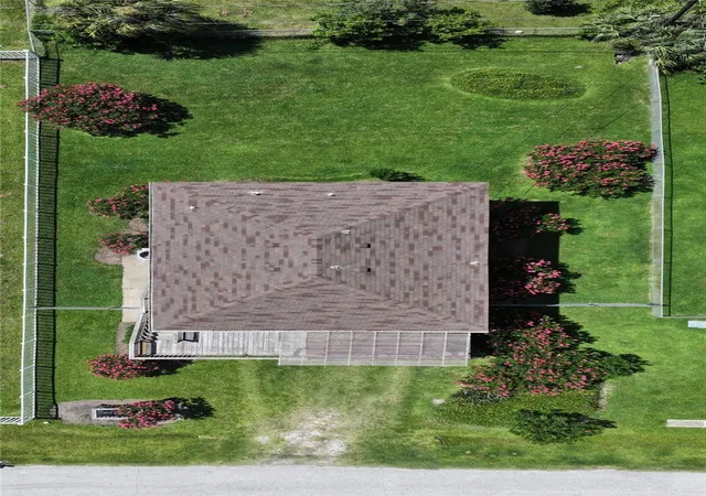 Photo 3 of Single family home for sale at 16716 Fletcher Christian Rd, Jamaica Beach, TX 77554 | MLS# 61736640 | Listing updated on 2026-09-17
