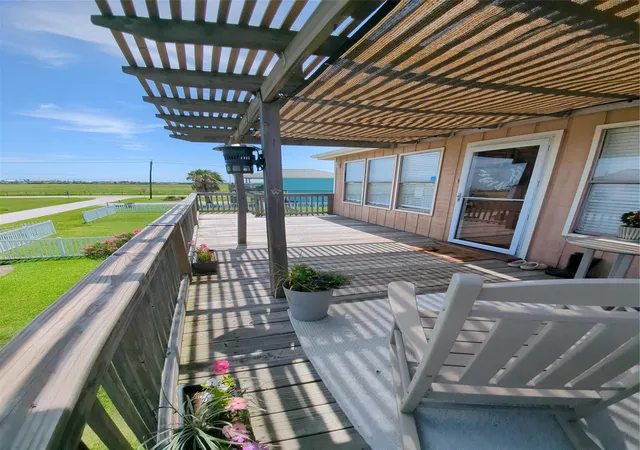 Photo 3 of Single family home for sale at 16716 Fletcher Christian Rd, Jamaica Beach, TX 77554 | MLS# 61736640 | Listing updated on 2026-09-28