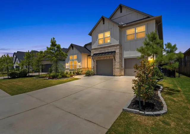 Photo 3 of Single family home for sale at 28053 Willow Glen Dr, Spring, TX 77386 | MLS# 37574329 | Listing updated on 2026-09-19