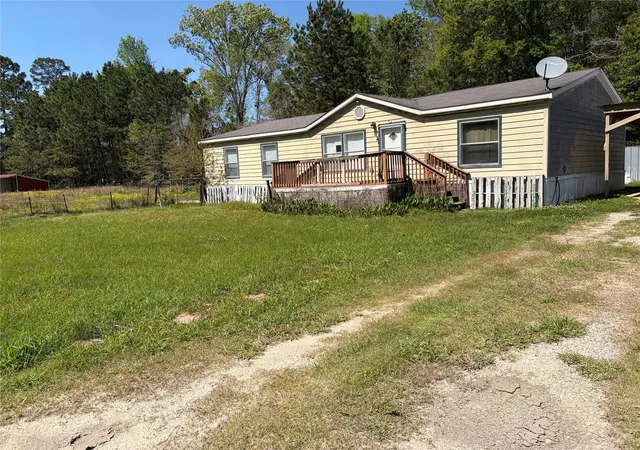 3rd image of 32 Long Leaf Dr #B, Huffman, TX 77336 | MLS# 14605640
