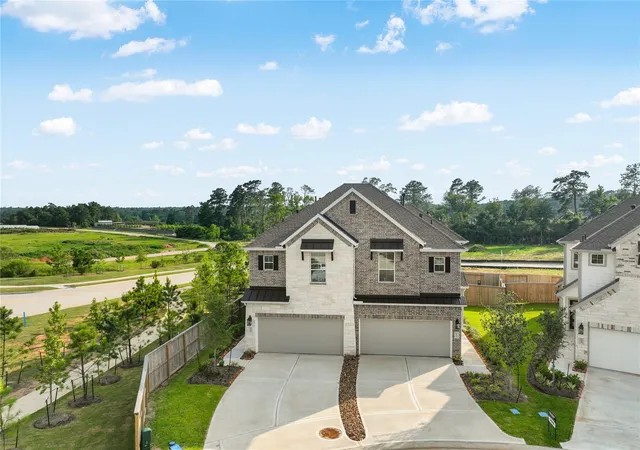 Homes for sale in Montgomery, TX | 648 Silver Pear Ct, Montgomery, TX 77316 | MLS# 42632312