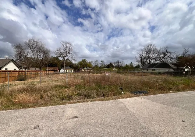 2nd image of 0 Los Angeles St, Houston, TX 77026 | MLS# 7896850