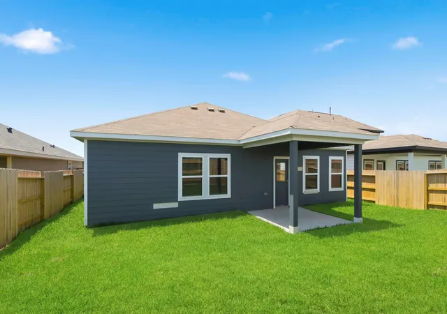 Photo 3 of Single family home for sale at 537 Wax Myrtle Way, Hockley, TX 77447 | MLS# 43290911 | Listing updated on 2026-10-18