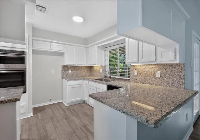 Photo 3 of Sale Pending at 2747 Colony Dr, Sugar Land, TX 77479 | MLS# 12142722 | Listing updated on 2026-09-25