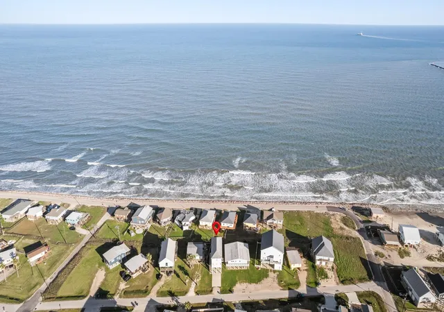 Homes for sale in Surfside Beach, TX | 1003 Seashell Dr, Surfside Beach, TX 77541 | MLS# 88348952