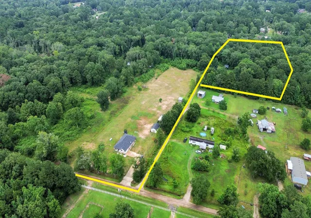 43rd image of 435 County Road 3310, Cleveland, TX 77327 | MLS# 65853294