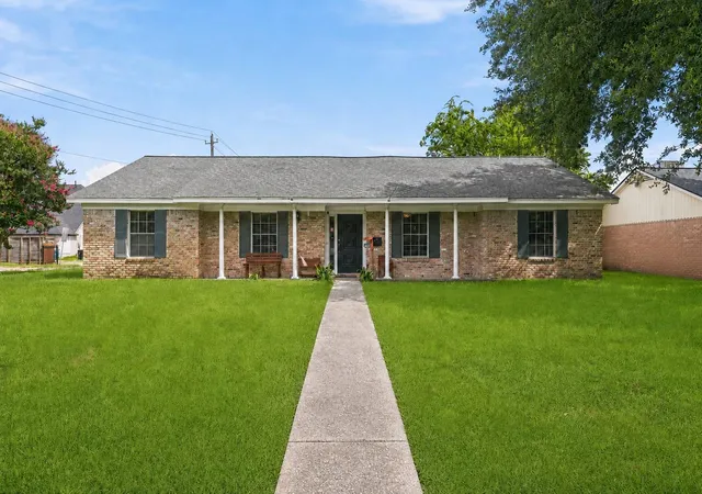 Photo 1 of Sale Pending at 9546 Meadowvale Dr, Houston, TX 77063 | MLS# 93510958 | Listing updated on 2026-09-20