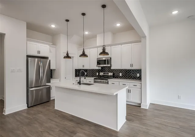 5th image of 4605 Terry St, Houston, TX 77009 | MLS# 37131015