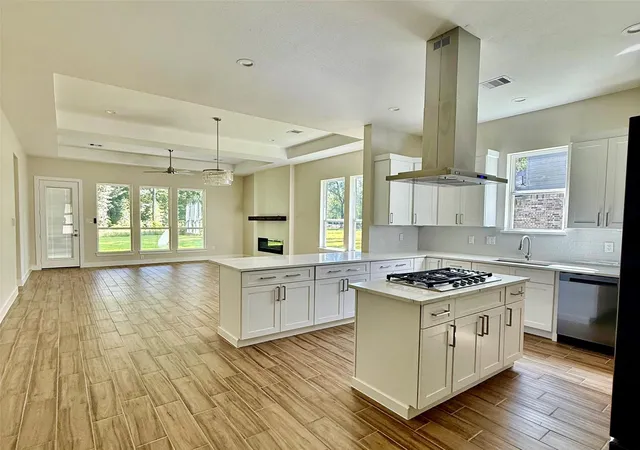 2nd image of 1118 Neros Palace, New Caney, TX 77357 | MLS# 33644186