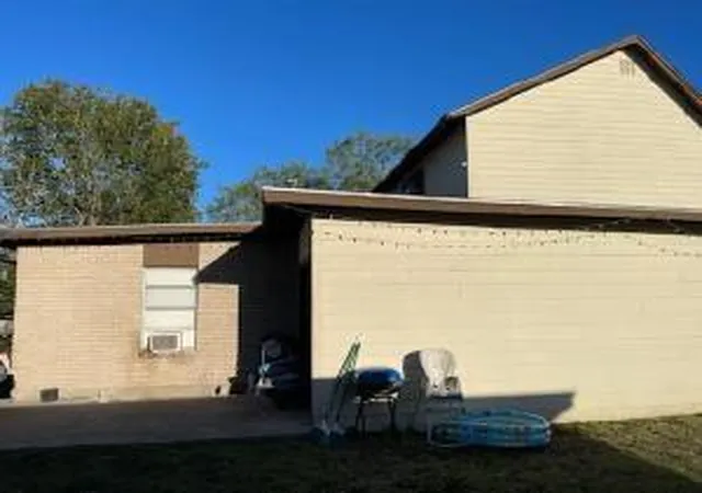 Homes for sale in Kenedy, TX | 308 Graham Rd, Kenedy, TX 78119 | MLS# 25592099
