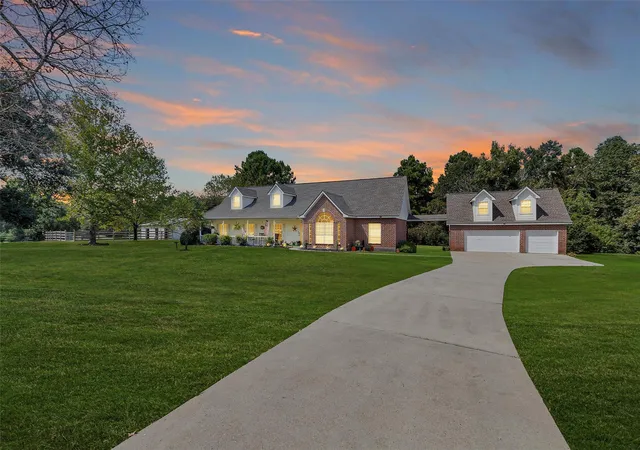 Photo 2 of Sale Pending at 7646 Millies Run Rd, Montgomery, TX 77316 | MLS# 2140056 | Listing updated on 2026-08-20