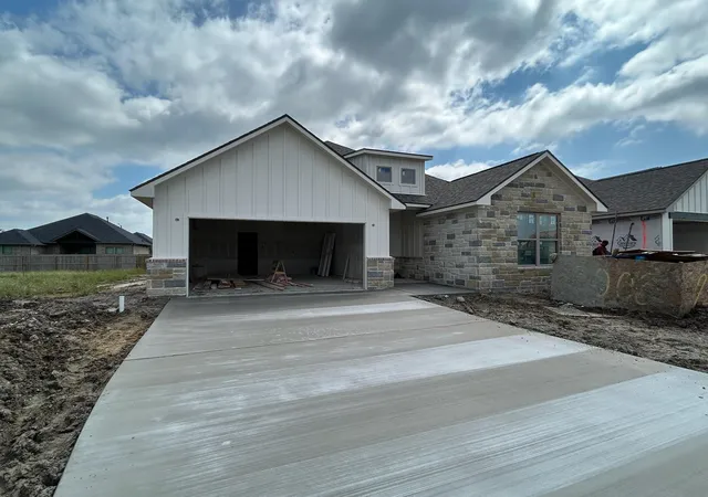 2nd image of 2803 Captain Dr, Bryan, TX 77802 | MLS# 61584669