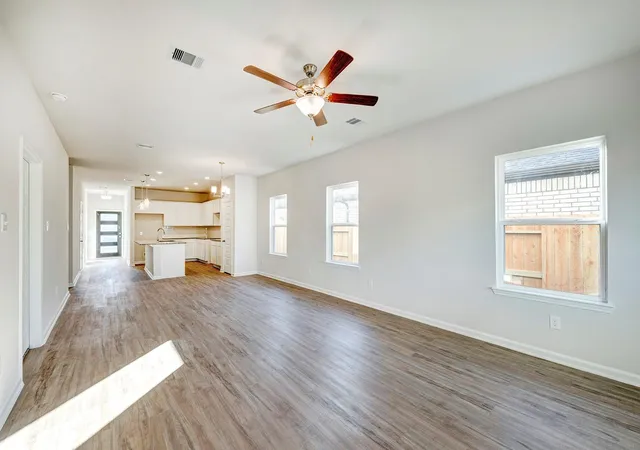 5th image of 277 Green Juniper Wy, Pattison, TX 77423 | MLS# 82019645