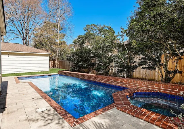 2nd image of 6 Thornbush Pl, Spring, TX 77381 | MLS# 76791391