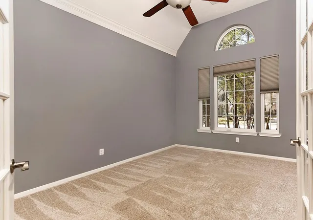 Photo 4 of Single family home for sale at 6 Thornbush Pl, Spring, TX 77381 | MLS# 76791391 | Listing updated on 2026-08-27