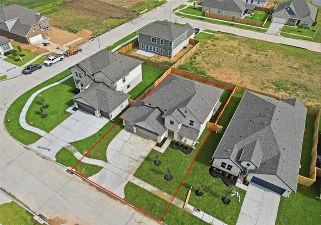 Photo 33 of Sale Pending at 3411 Windmill Palm Dr, Manvel, TX 77578 | MLS# 28698413 | Listing updated on 2026-09-09
