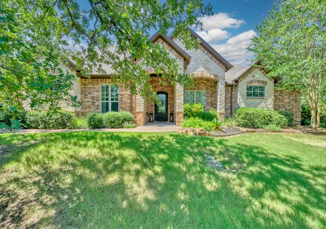 2nd image of 18580 Kiowa Cvs, College Station, TX 77845 | MLS# 14469118