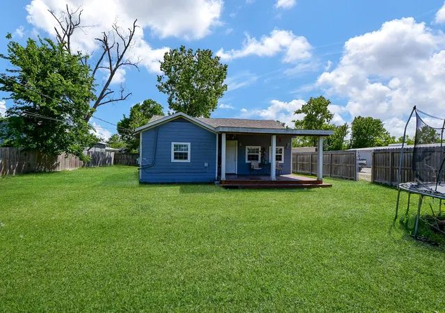 Photo 2 of Single family home for sale at 2206 Hartwick Rd, Houston, TX 77093 | MLS# 34444052 | Listing updated on 2026-08-24